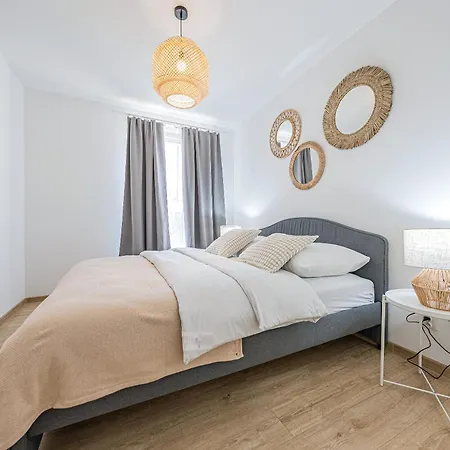 Glow Apartments, Letnica - Bursztynowa Zatoka&przystan Letnica